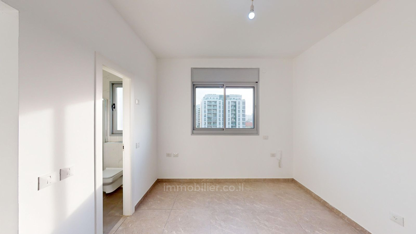 Apartamento 4 cômodos Tel Aviv Neve Ofer 642-IBL-12