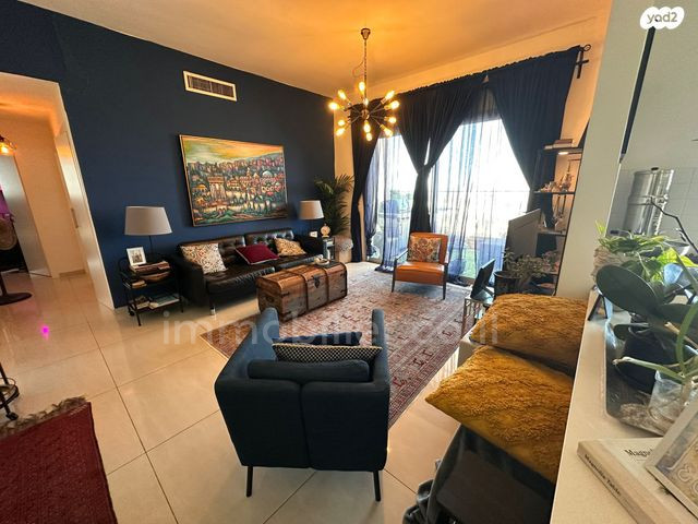 Apartamento 4 cômodos Jerusalém Arnona 642-IBL-32