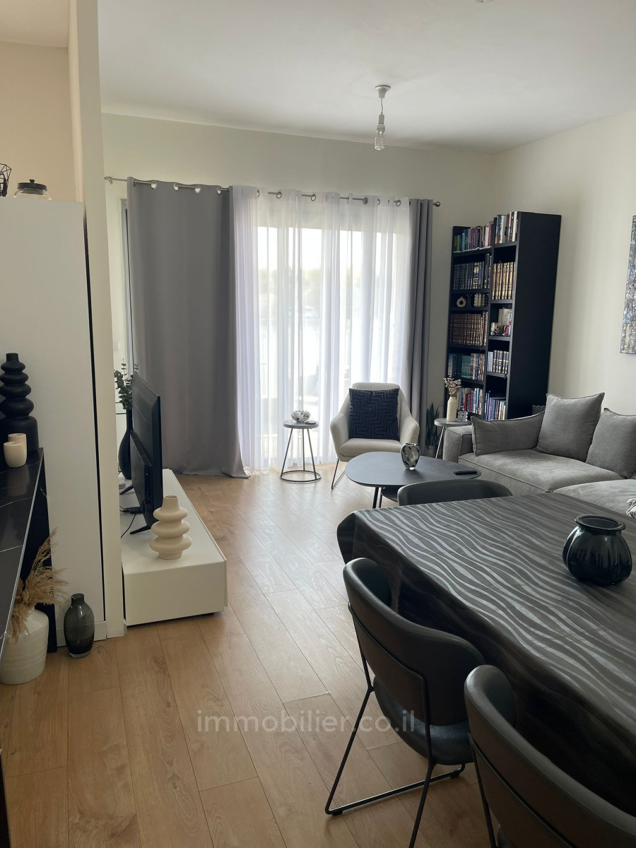 Apartamento 4 cômodos Jerusalém Arnona 642-IBL-38