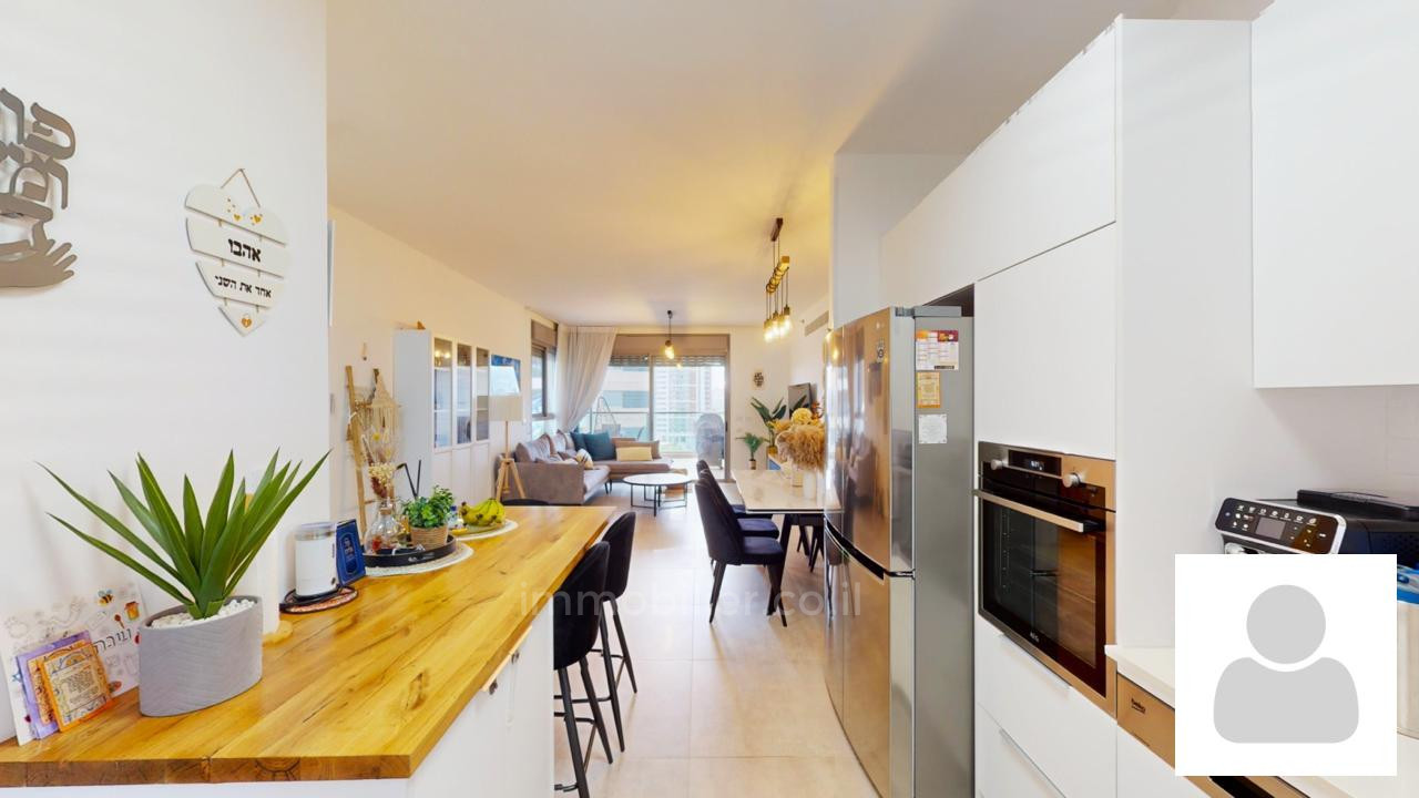 Apartamento 5 cômodos Hadera beit eliezer 642-IBL-3