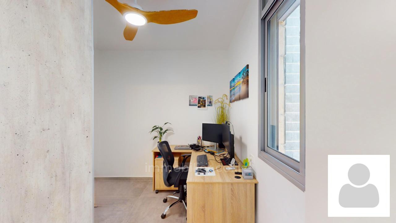 Apartamento 5 cômodos Hadera beit eliezer 642-IBL-3