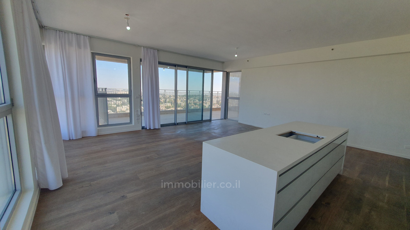 Cobertura 5 cômodos Jerusalém Arnona 642-IBL-42