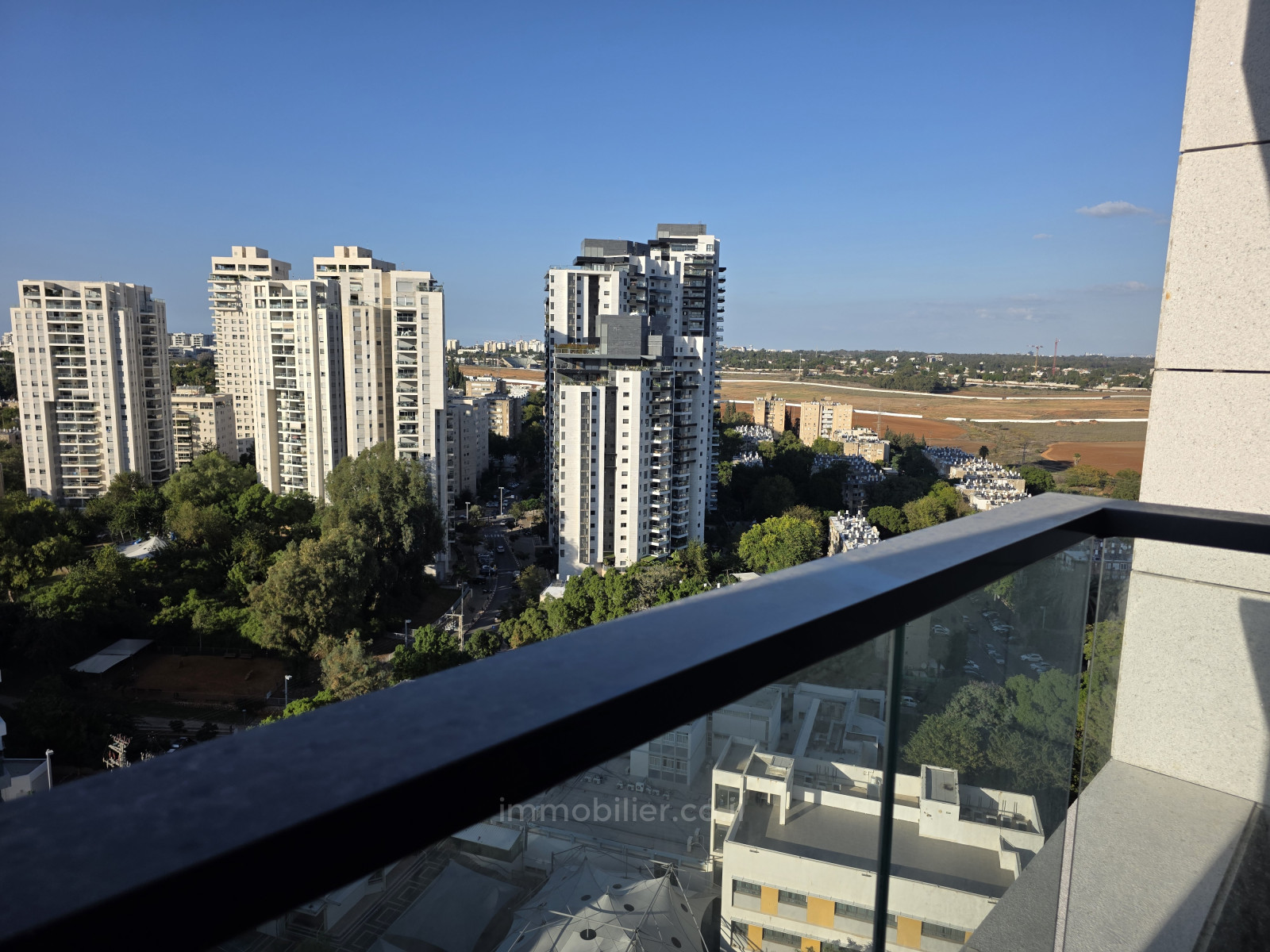 Apartamento 3 cômodos Tel Aviv Ramat Hahayal 642-IBL-50