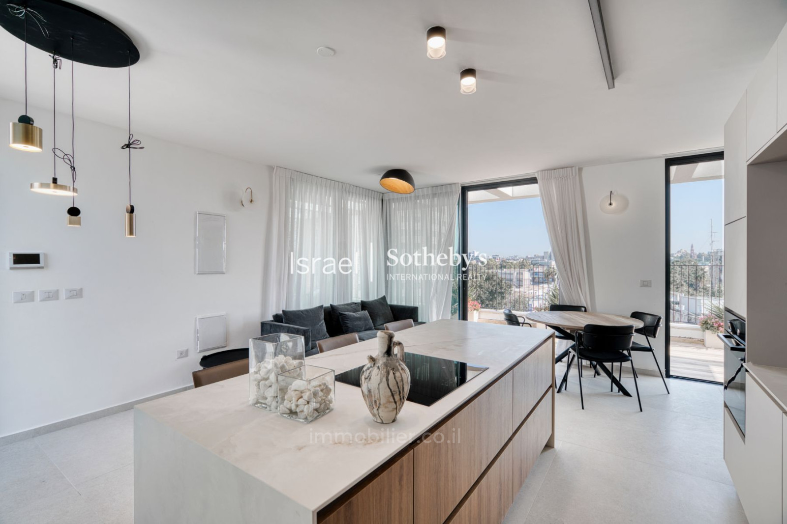 Apartamento 3 cômodos Tel Aviv Noga 651-IBL-74