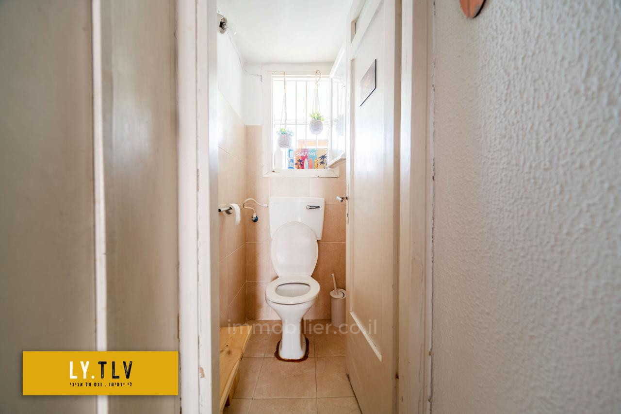 Apartamento 2 cômodos Tel Aviv Dizengof 804-IBL-101