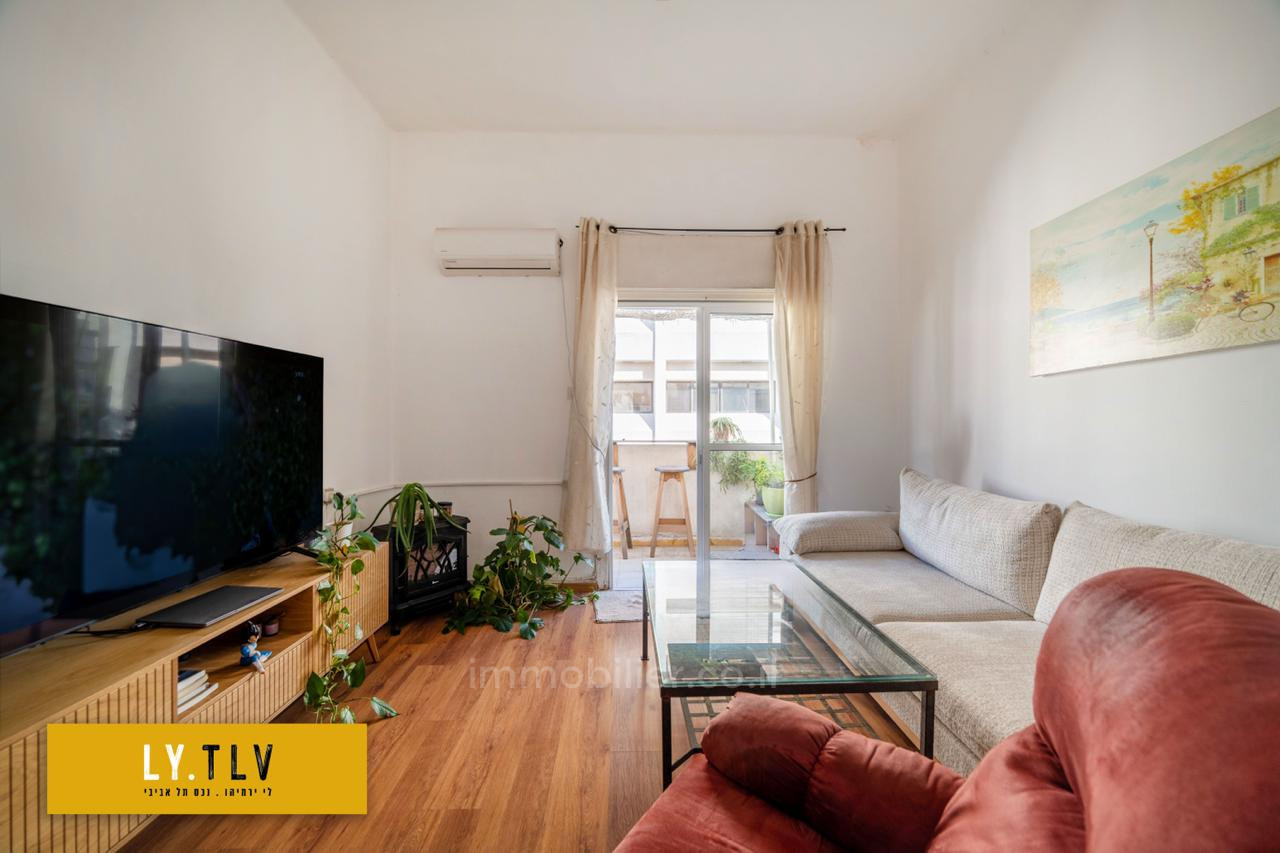 Apartamento 2 cômodos Tel Aviv Dizengof 804-IBL-101