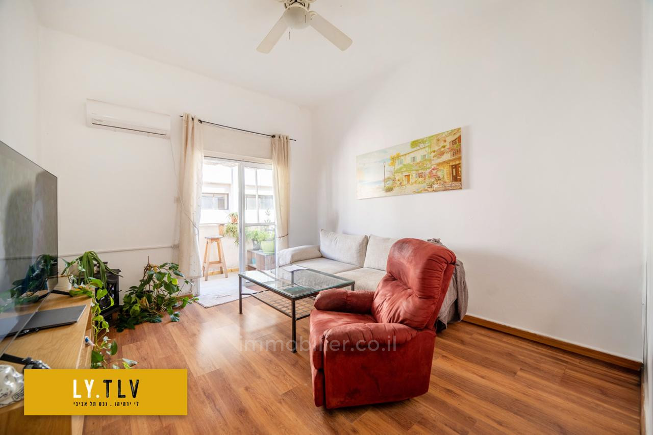 Apartamento 2 cômodos Tel Aviv Dizengof 804-IBL-102