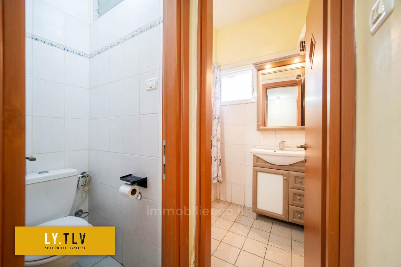 Apartamento 2 cômodos Tel Aviv Montifiory 804-IBL-104
