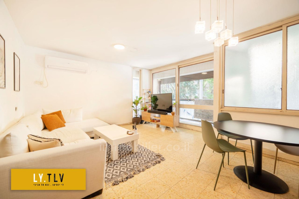 Apartamento 4.5 cômodos Tel Aviv Lev Tel-Aviv 804-IBL-114