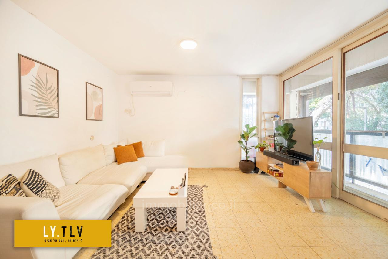Apartamento 4.5 cômodos Tel Aviv Lev Tel-Aviv 804-IBL-114