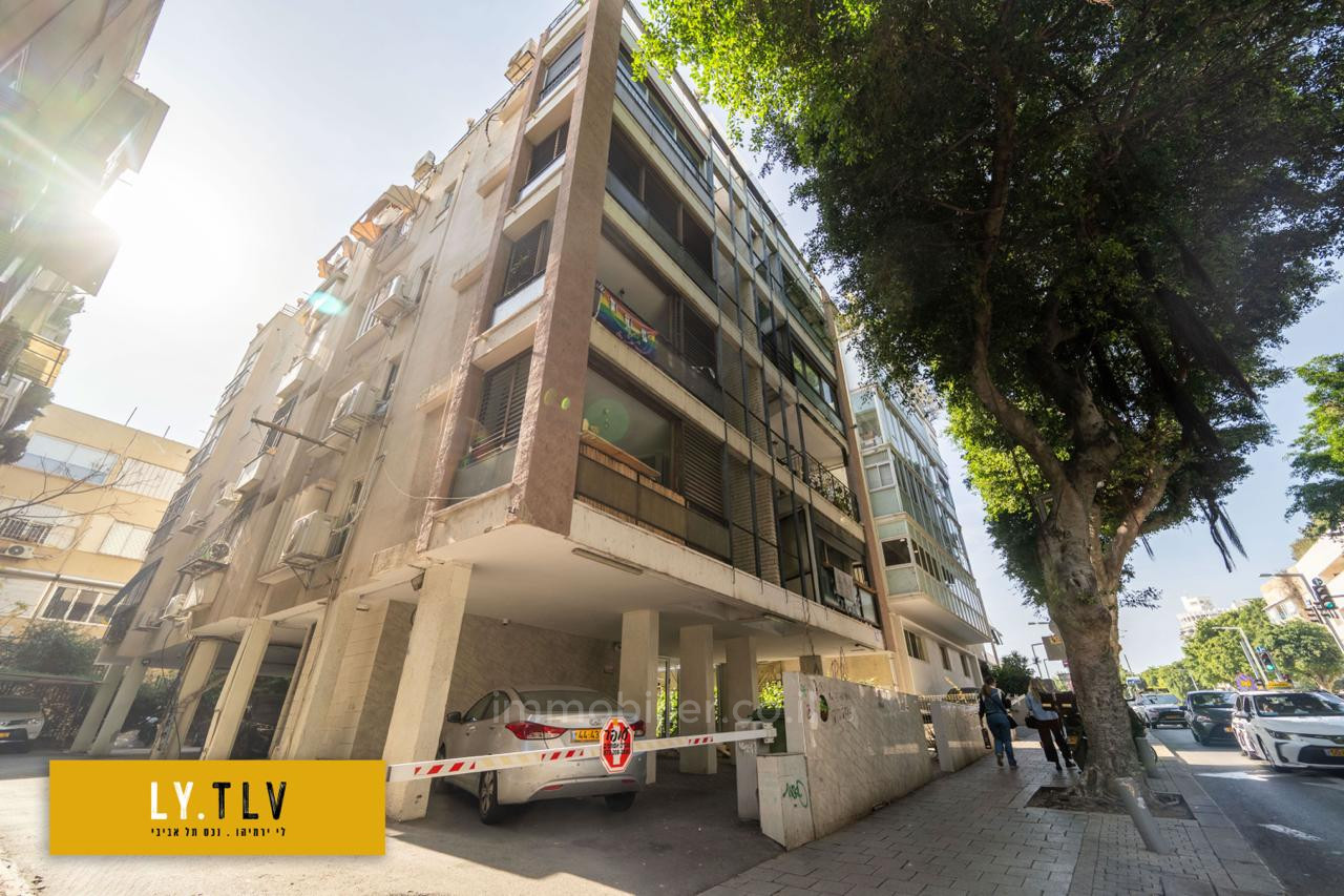 Apartamento 4.5 cômodos Tel Aviv Lev Tel-Aviv 804-IBL-114