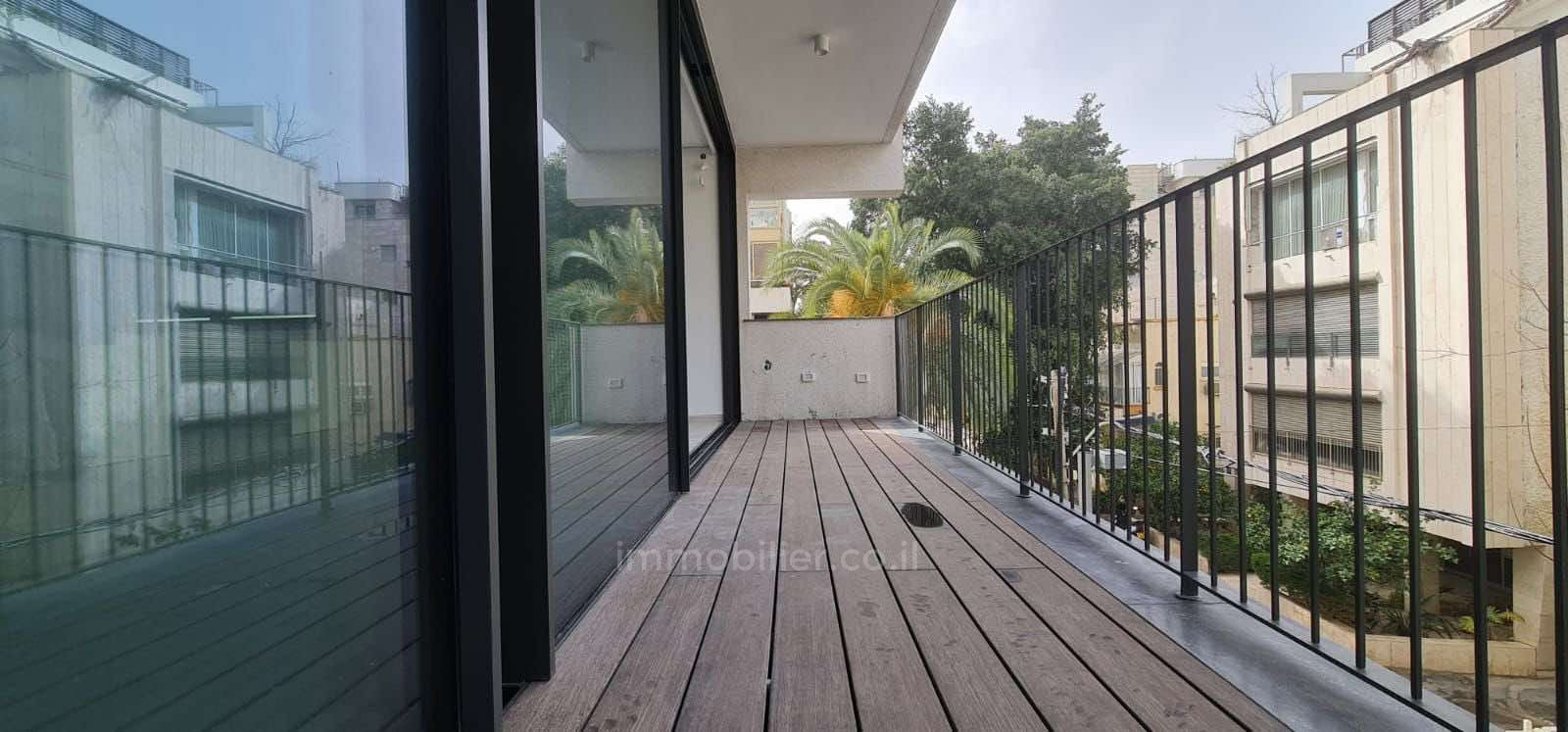 Apartamento 5 cômodos Tel Aviv Primeira linha de mar 804-IBL-12