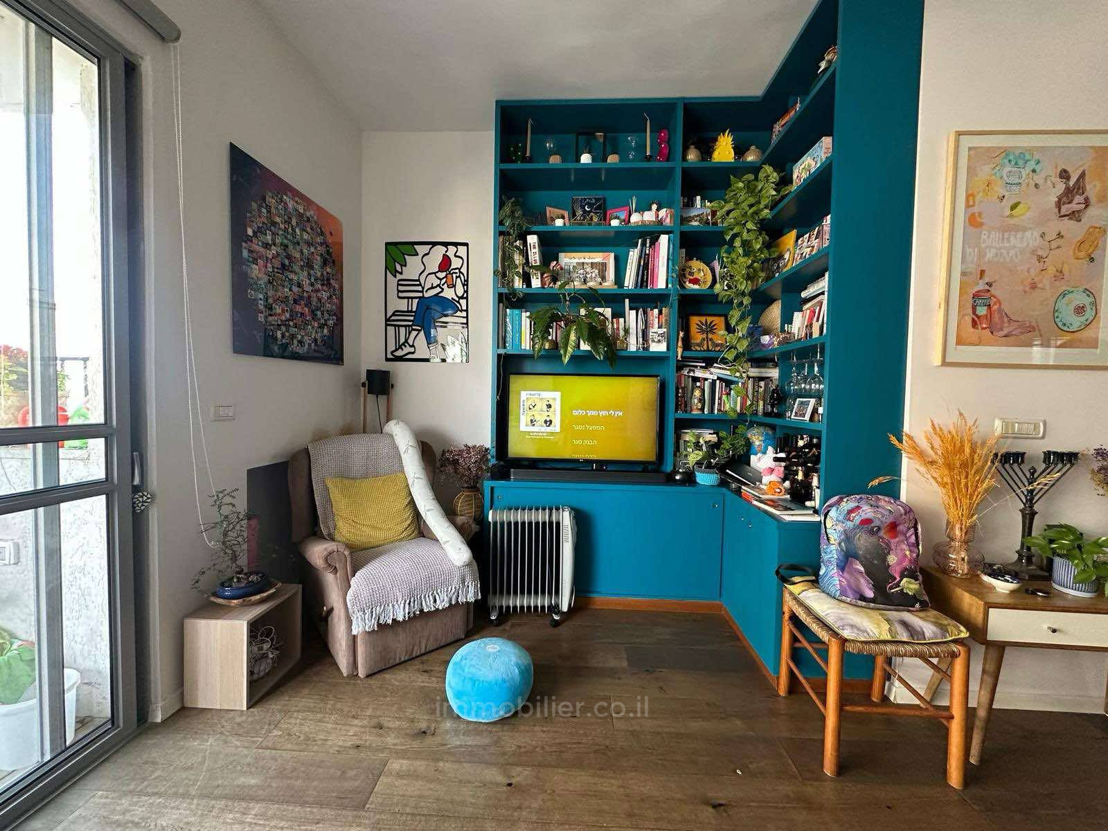 Apartamento 3 cômodos Tel Aviv Primeira linha de mar 804-IBL-14