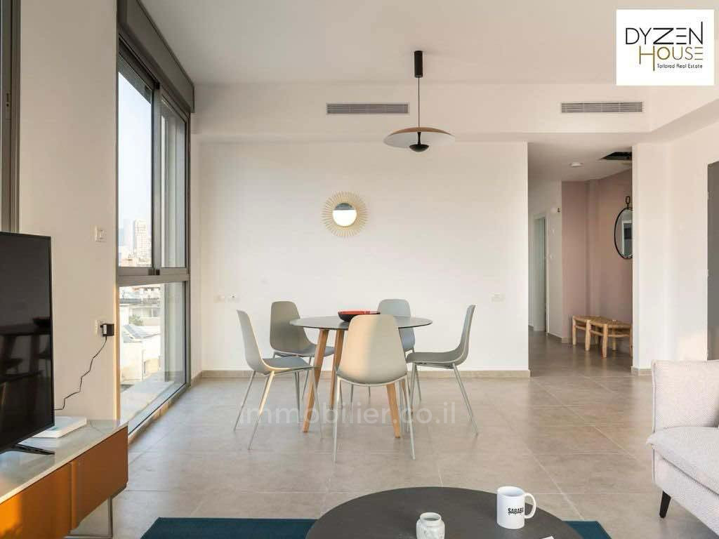 Cobertura 3 cômodos Tel Aviv Centro da cidade 804-IBL-16