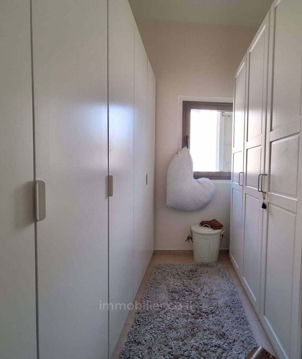 Apartamento 3.5 cômodos Tel Aviv Primeira linha de mar 804-IBL-18
