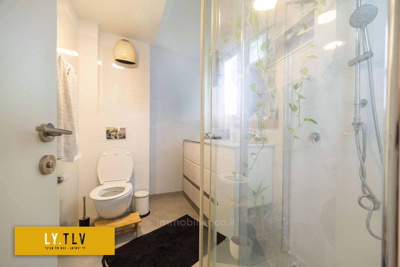 Apartamento 3 cômodos Tel Aviv Centro da cidade 804-IBL-1