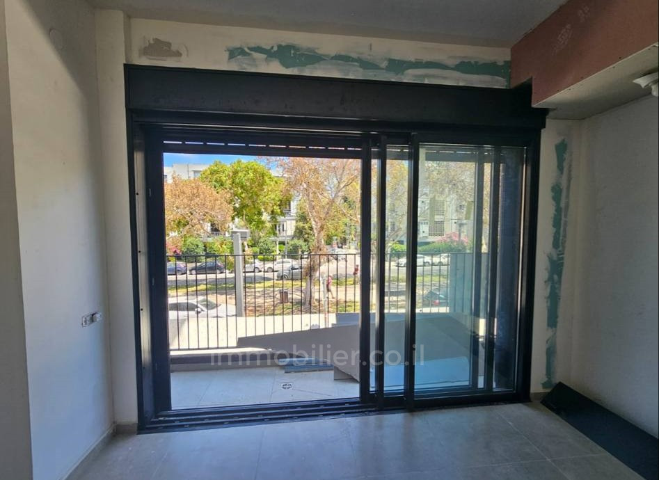  3.5 cômodos Tel Aviv Centro da cidade 804-IBL-23