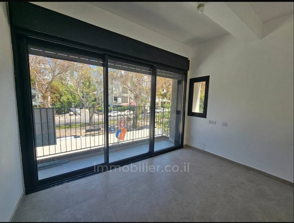  3.5 cômodos Tel Aviv Centro da cidade 804-IBL-23