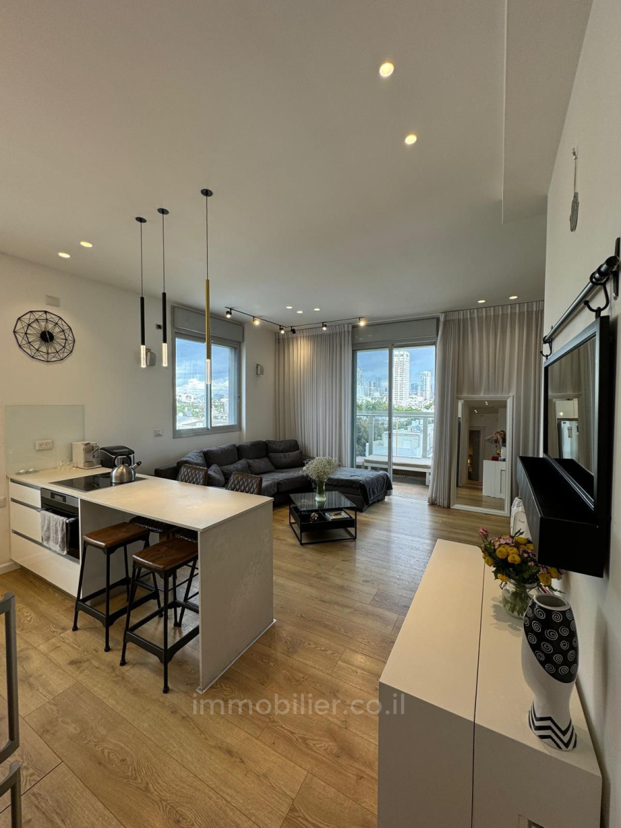 Apartamento 3 cômodos Tel Aviv Centro da cidade 804-IBL-31