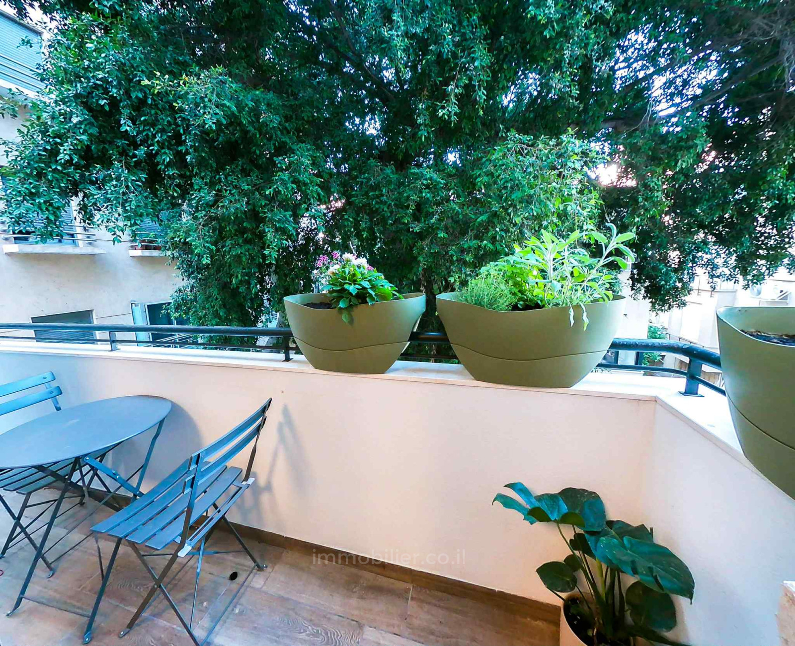 Apartamento 3 cômodos Tel Aviv Lev Tel-Aviv 804-IBL-39