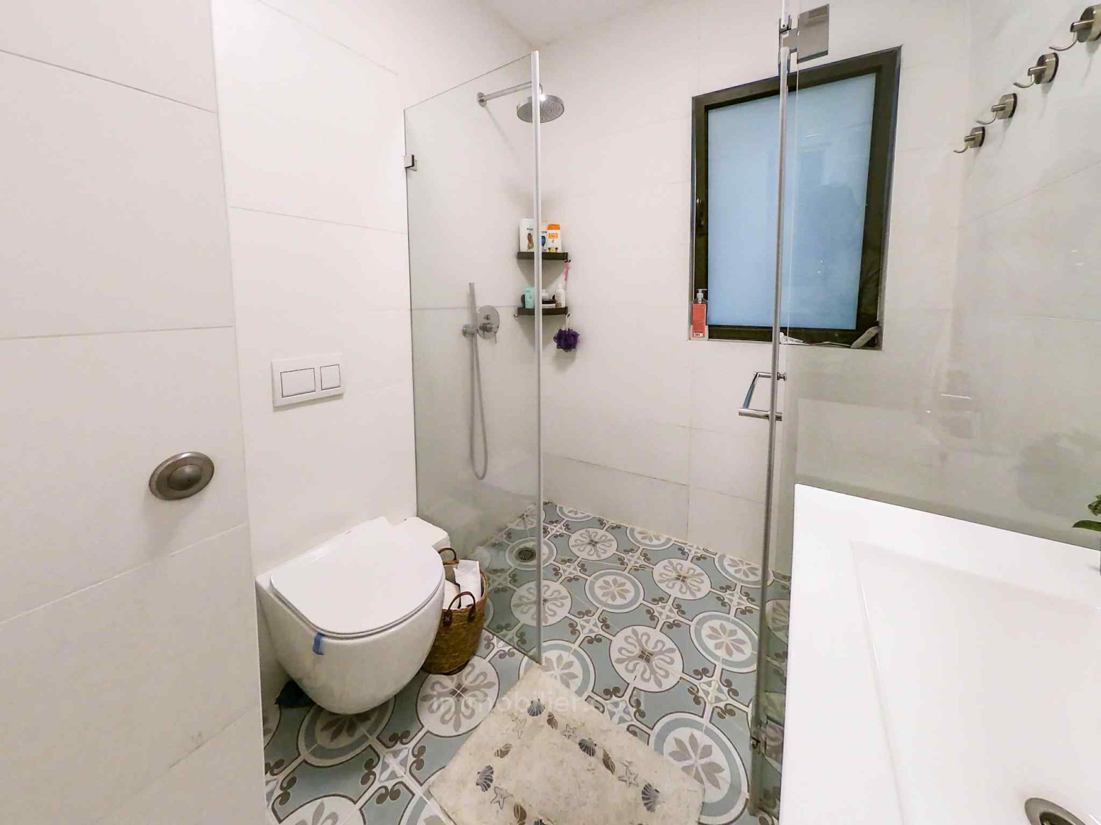 Apartamento 3 cômodos Tel Aviv Lev Tel-Aviv 804-IBL-39