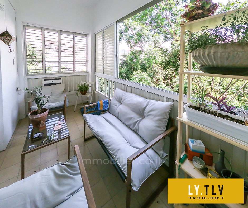 Apartamento 2 cômodos Tel Aviv Primeira linha de mar 804-IBL-44