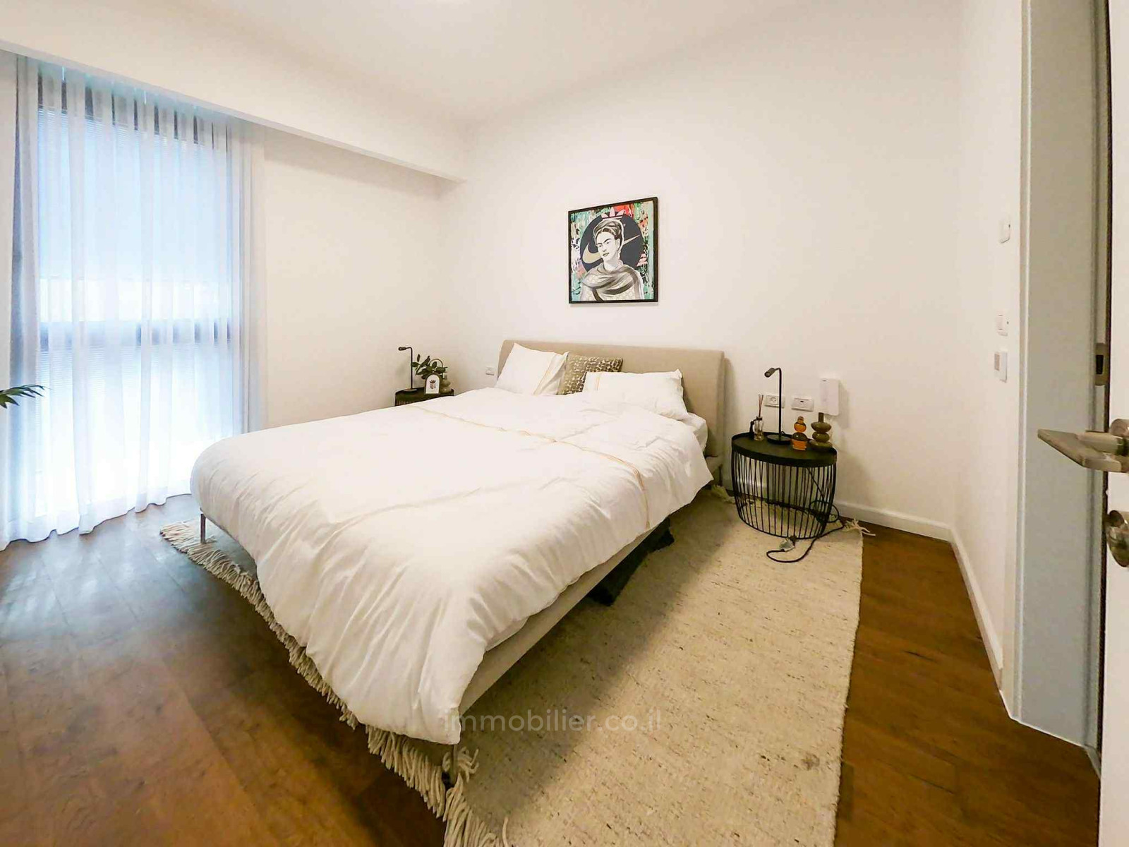 Apartamento 5 cômodos Tel Aviv Kikar Hamedina 804-IBL-48