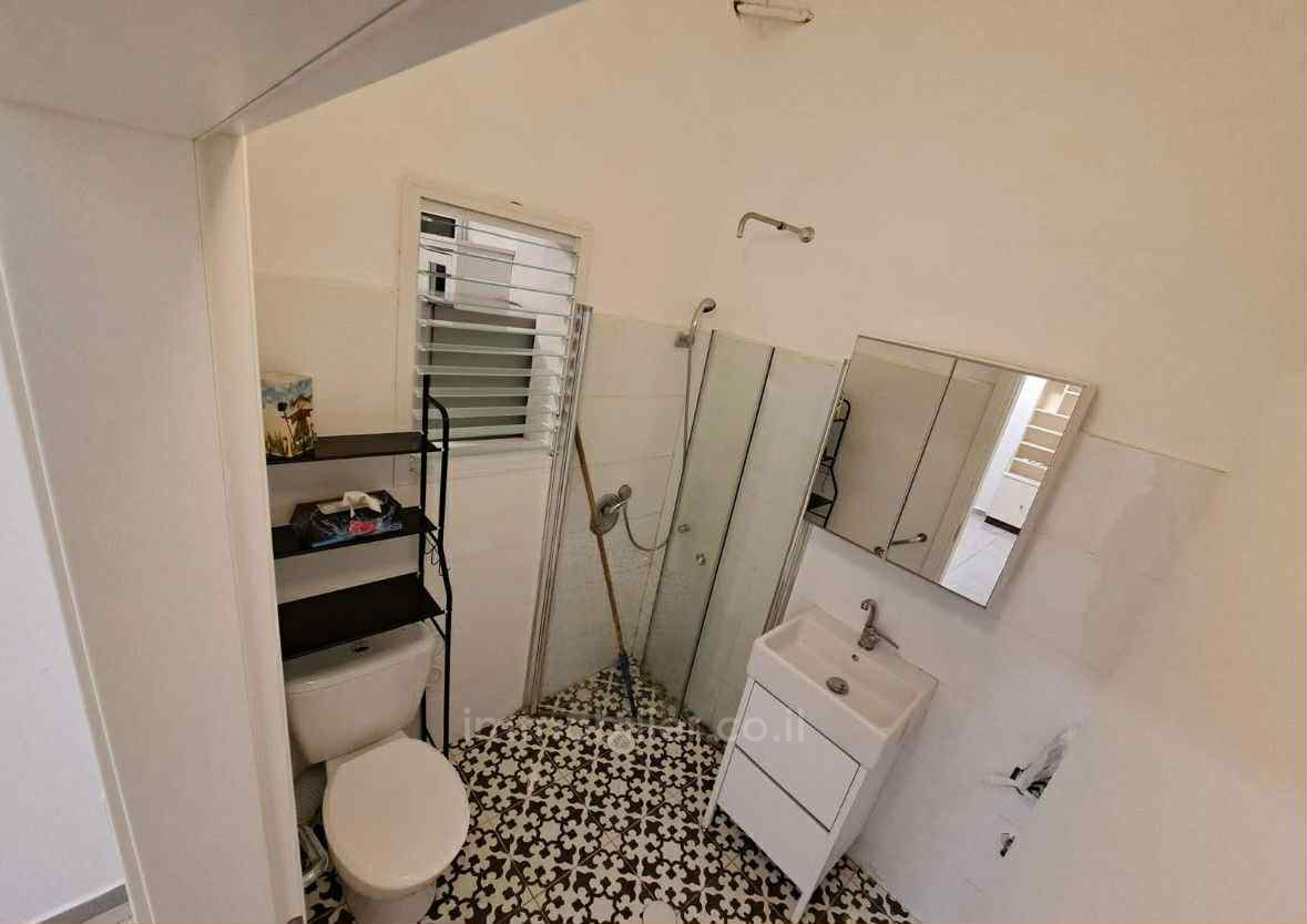 Apartamento 3 cômodos Tel Aviv Centro da cidade 804-IBL-49