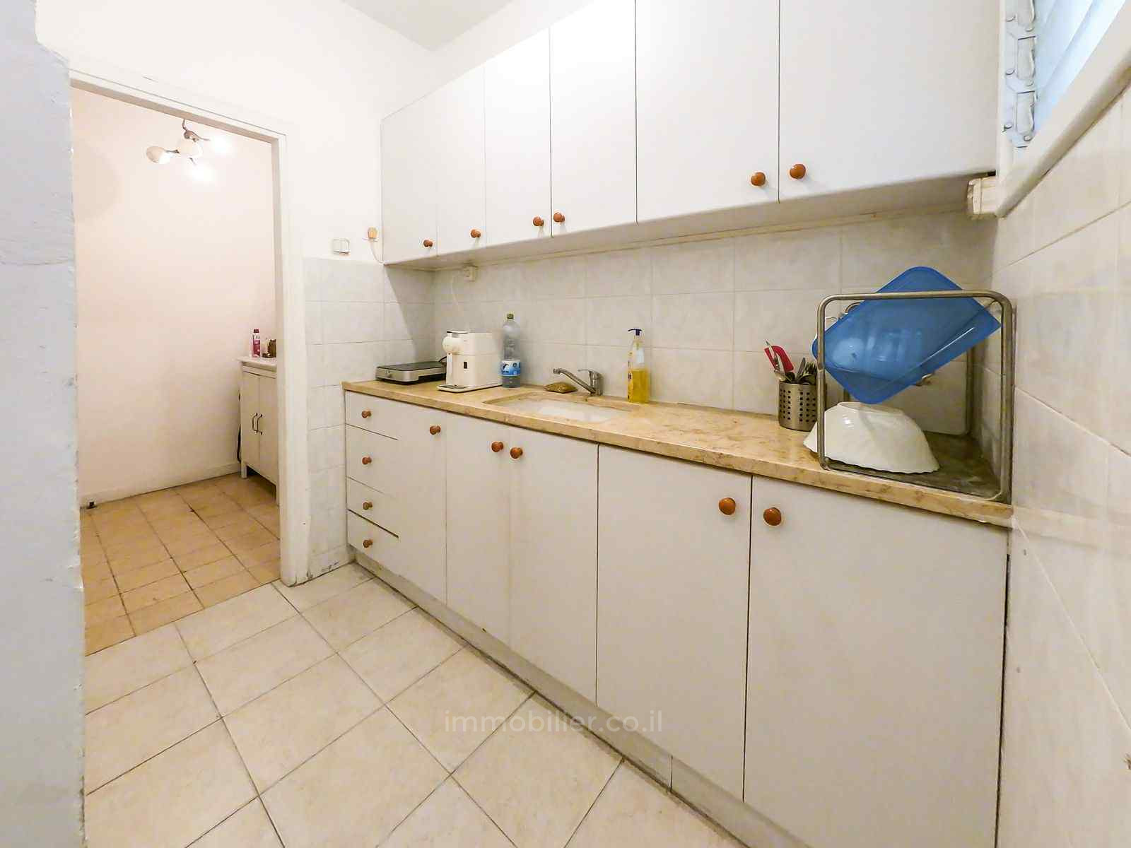 Apartamento 2 cômodos Tel Aviv Hatsafon hayachan 804-IBL-50