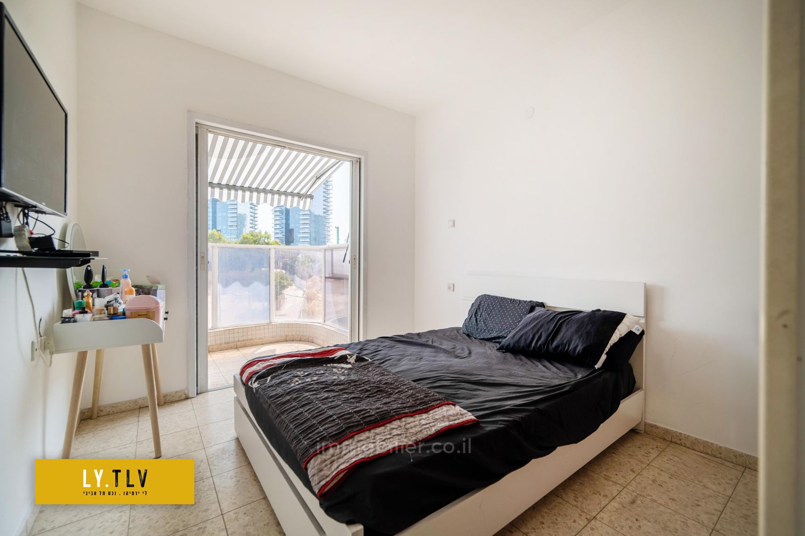 Apartamento 4 cômodos Tel Aviv Bavli 804-IBL-52
