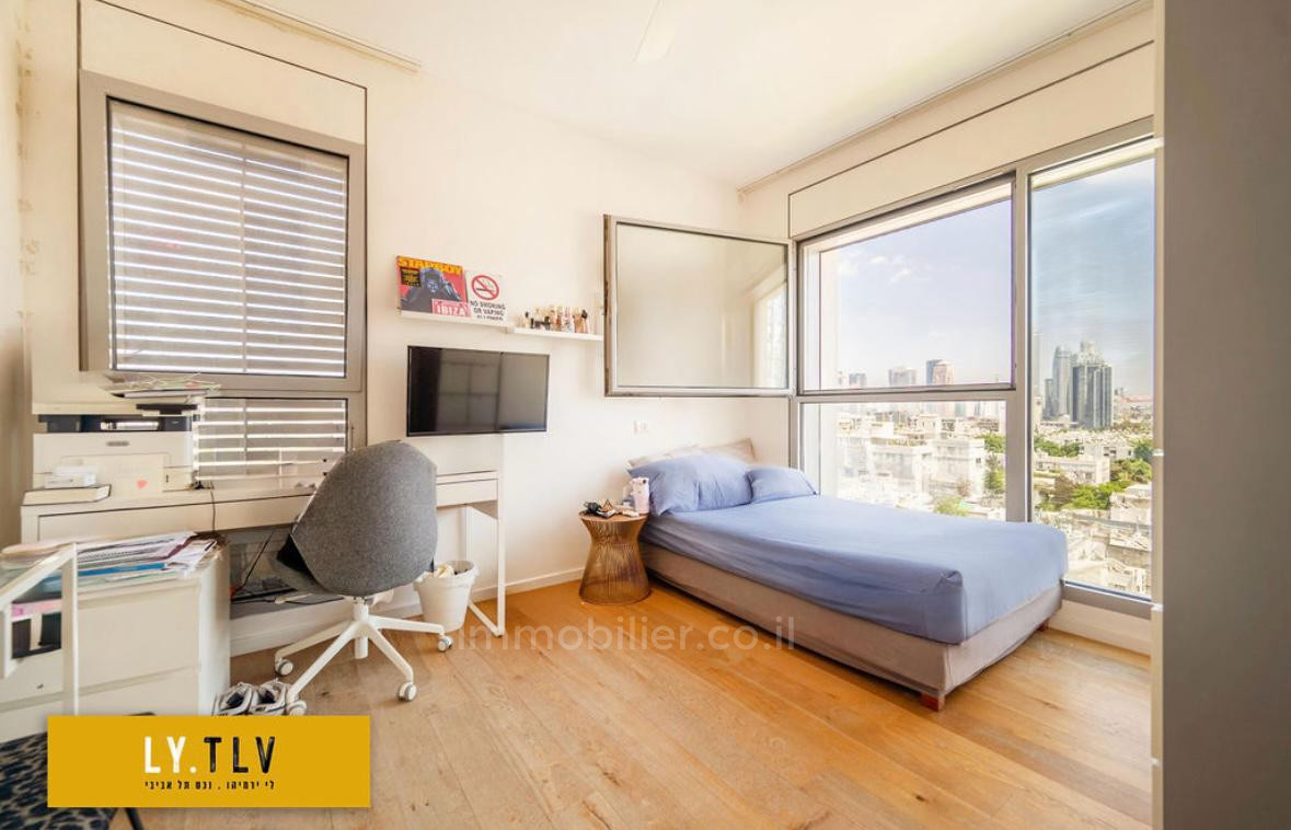 Apartamento 4.5 cômodos Tel Aviv Hatsafon hayachan 804-IBL-54