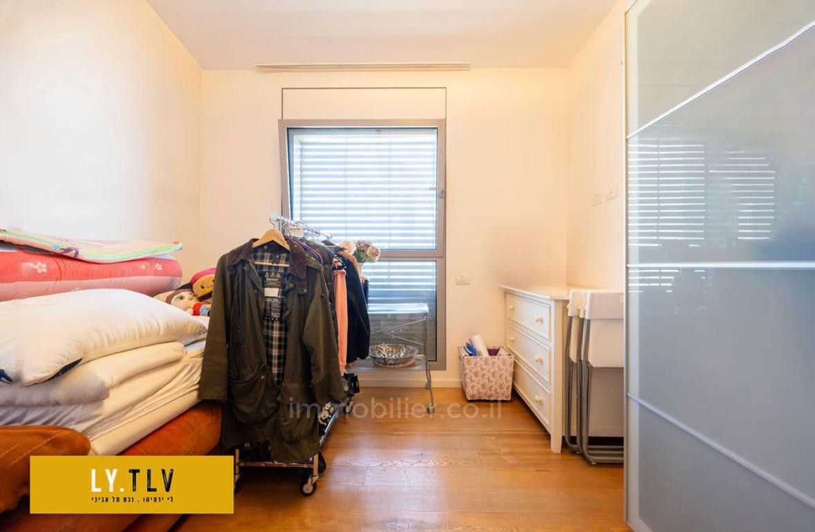 Apartamento 4.5 cômodos Tel Aviv Hatsafon hayachan 804-IBL-54