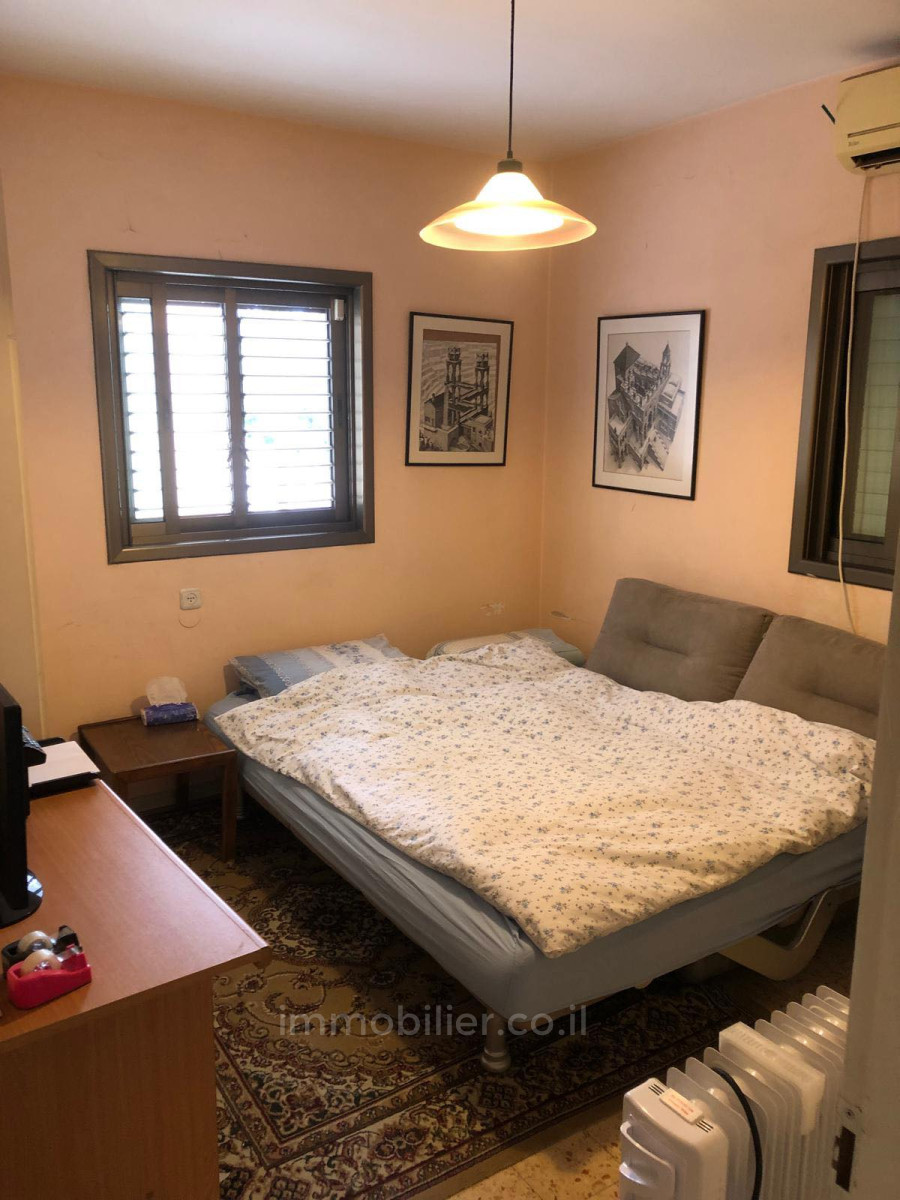 Apartamento 4 cômodos Tel Aviv Hatsafon hayachan 804-IBL-5