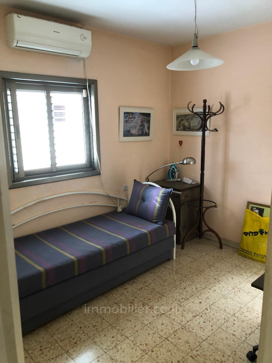 Apartamento 4 cômodos Tel Aviv Hatsafon hayachan 804-IBL-5