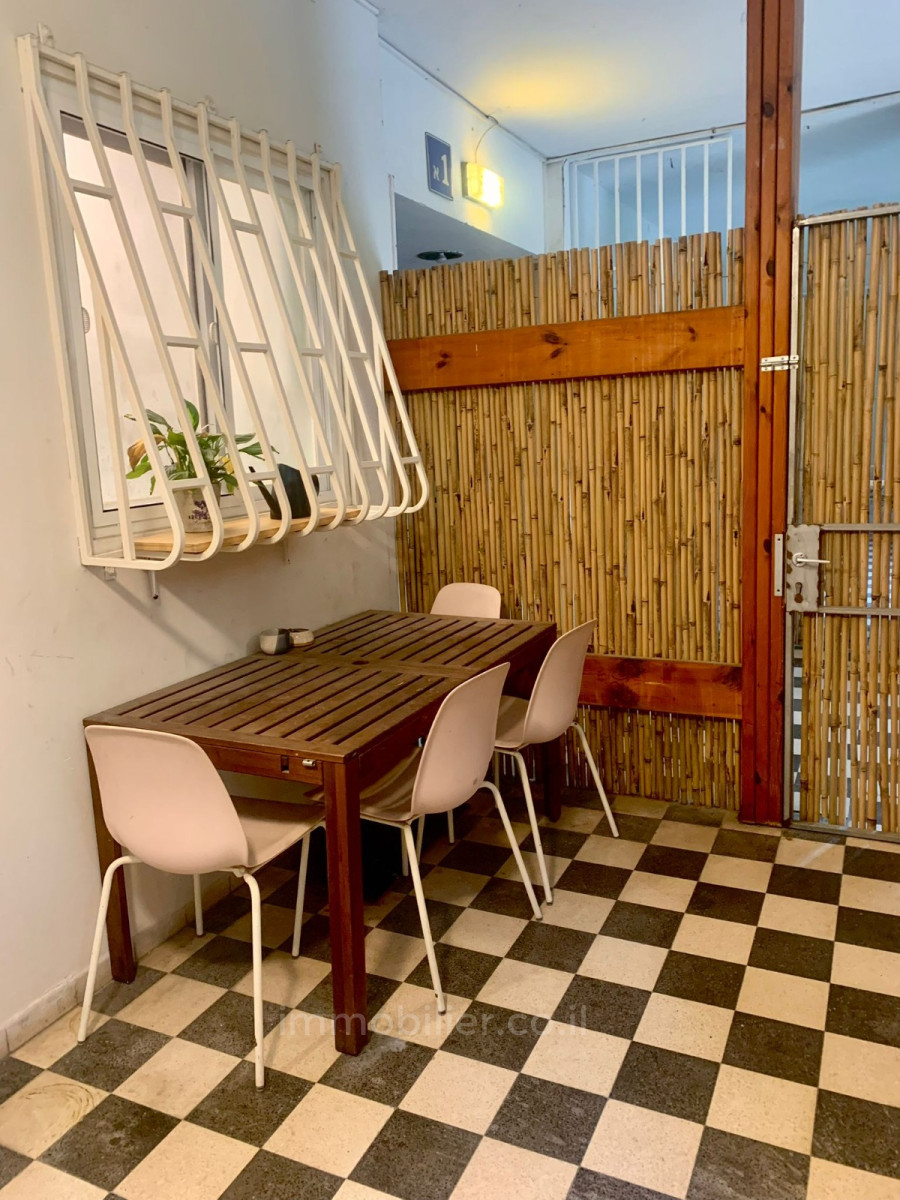 Apartamento 4 cômodos Tel Aviv Centro da cidade 804-IBL-65