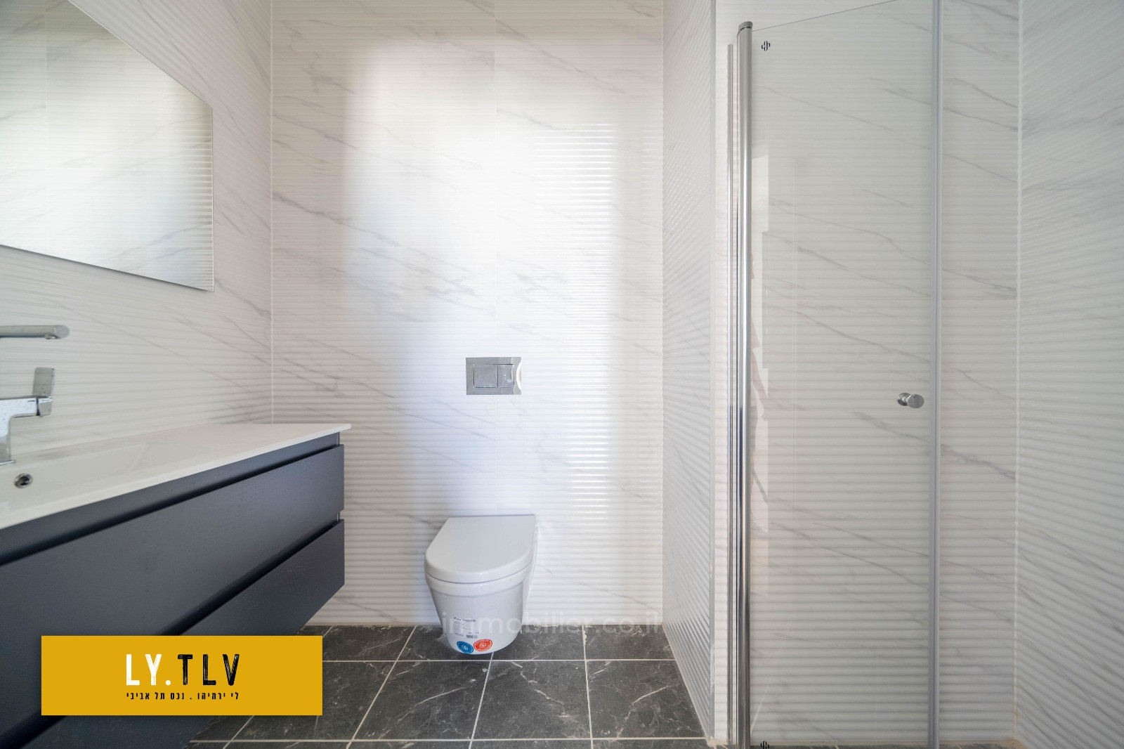 Apartamento 3 cômodos Tel Aviv tel aviv north 804-IBL-69