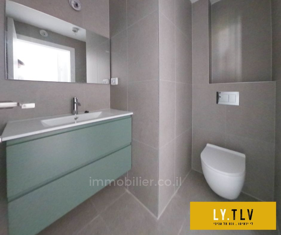 Apartamento 2 cômodos Tel Aviv Hatsafon hayachan 804-IBL-81