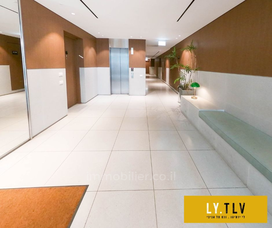 Apartamento 3 cômodos Tel Aviv Hatsafon hayachan 804-IBL-85