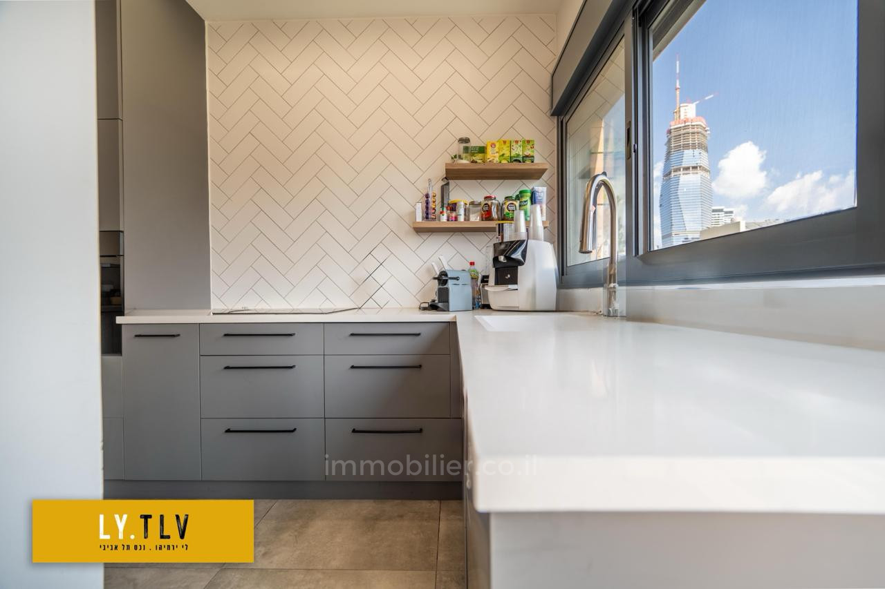 Apartamento 4 cômodos Tel Aviv Montifiory 804-IBL-87