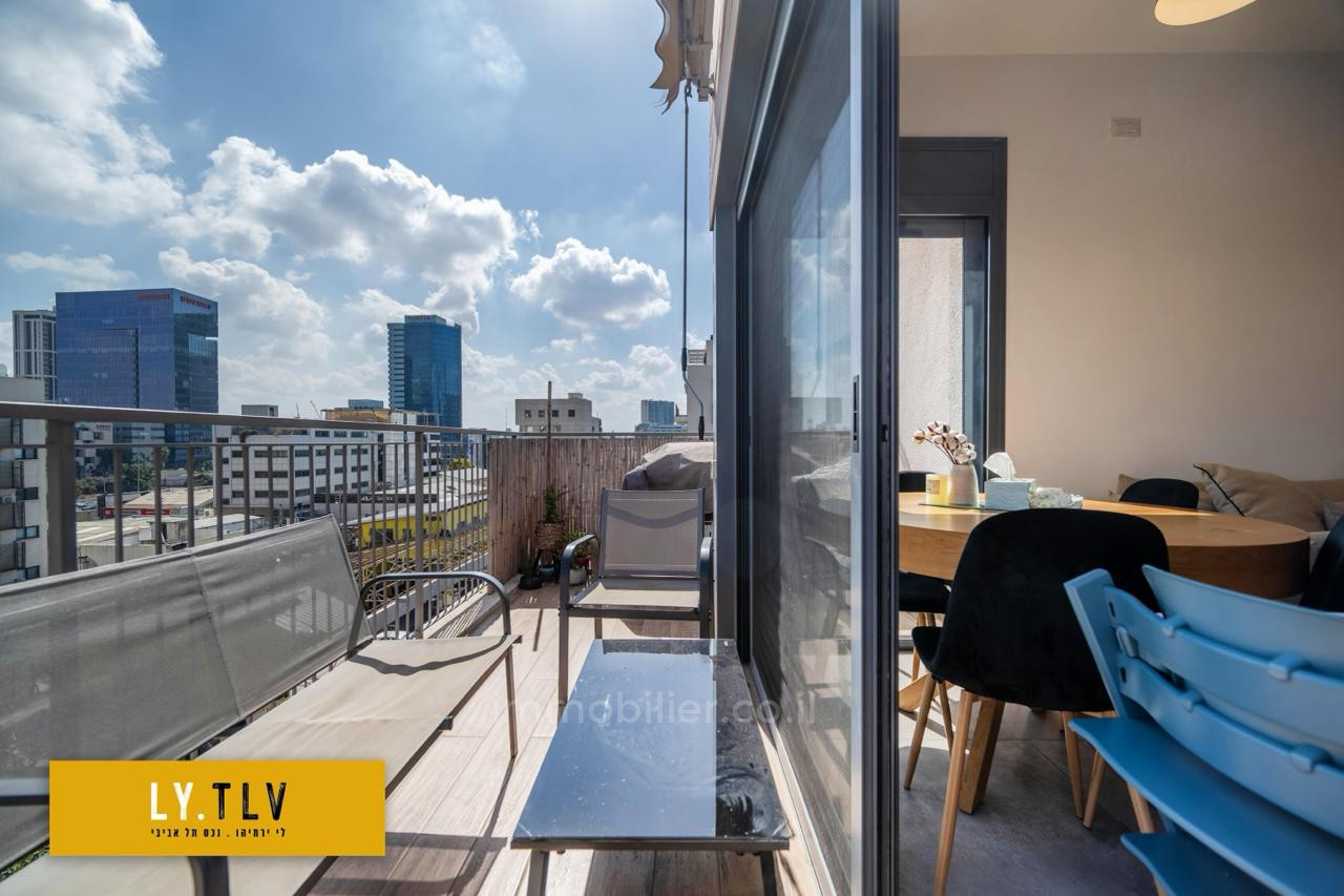 Apartamento 4 cômodos Tel Aviv Montifiory 804-IBL-89