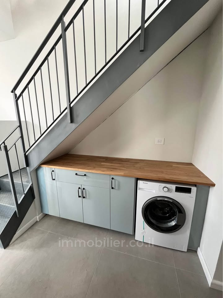 Duplex 3 cômodos Tel Aviv Primeira linha de mar 804-IBL-8