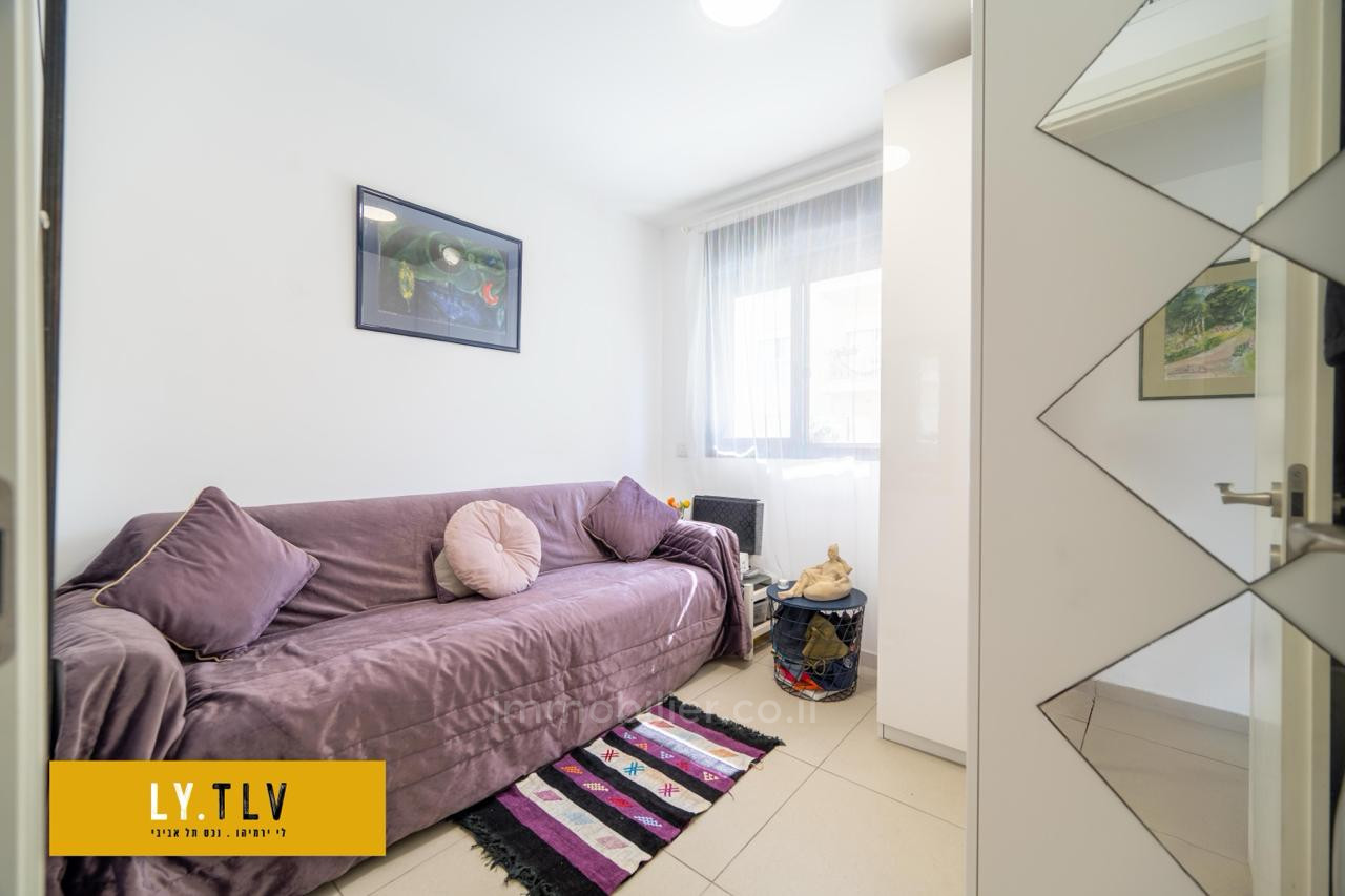 Apartamento 3 cômodos Tel Aviv Levinsky 804-IBL-93