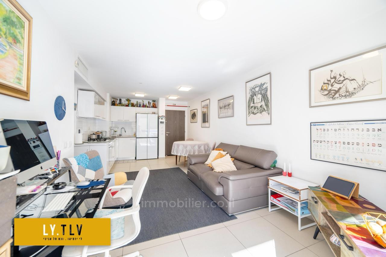 Apartamento 3 cômodos Tel Aviv Levinsky 804-IBL-93