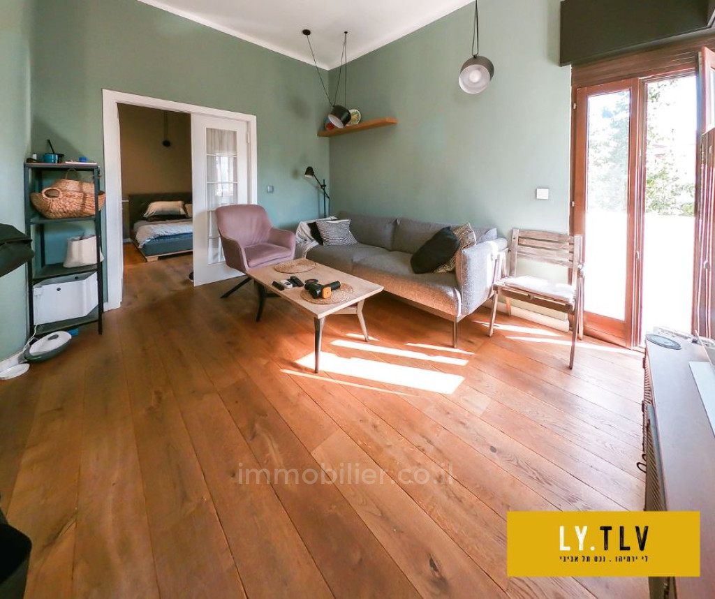 Apartamento 2 cômodos Tel Aviv Lev Tel-Aviv 804-IBL-94