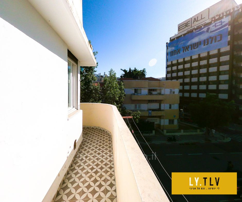 Apartamento 2 cômodos Tel Aviv Lev Tel-Aviv 804-IBL-94