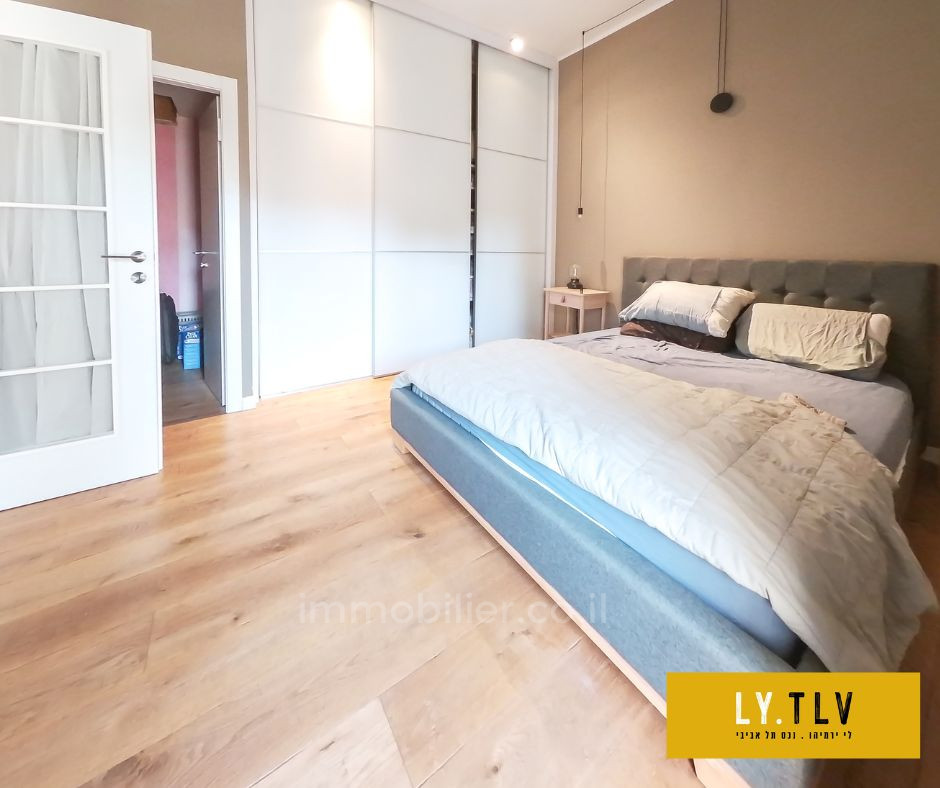 Apartamento 2 cômodos Tel Aviv Lev Tel-Aviv 804-IBL-94
