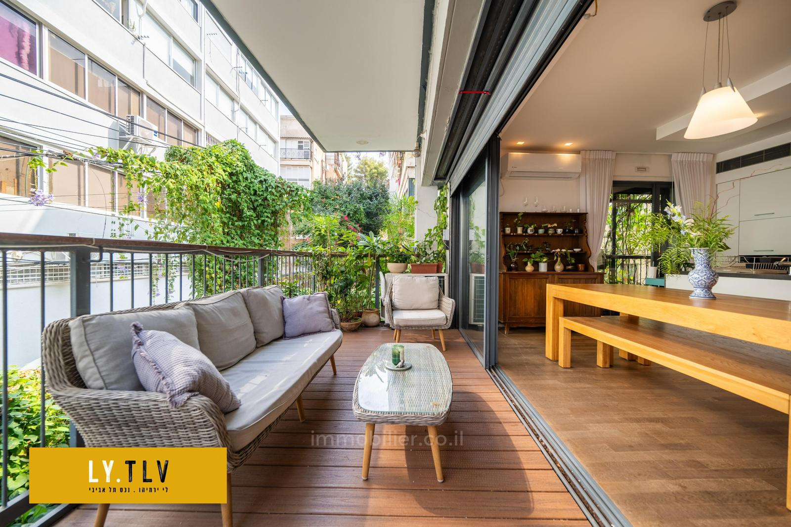 Apartamento 3 cômodos Tel Aviv Lev Tel-Aviv 804-IBL-95