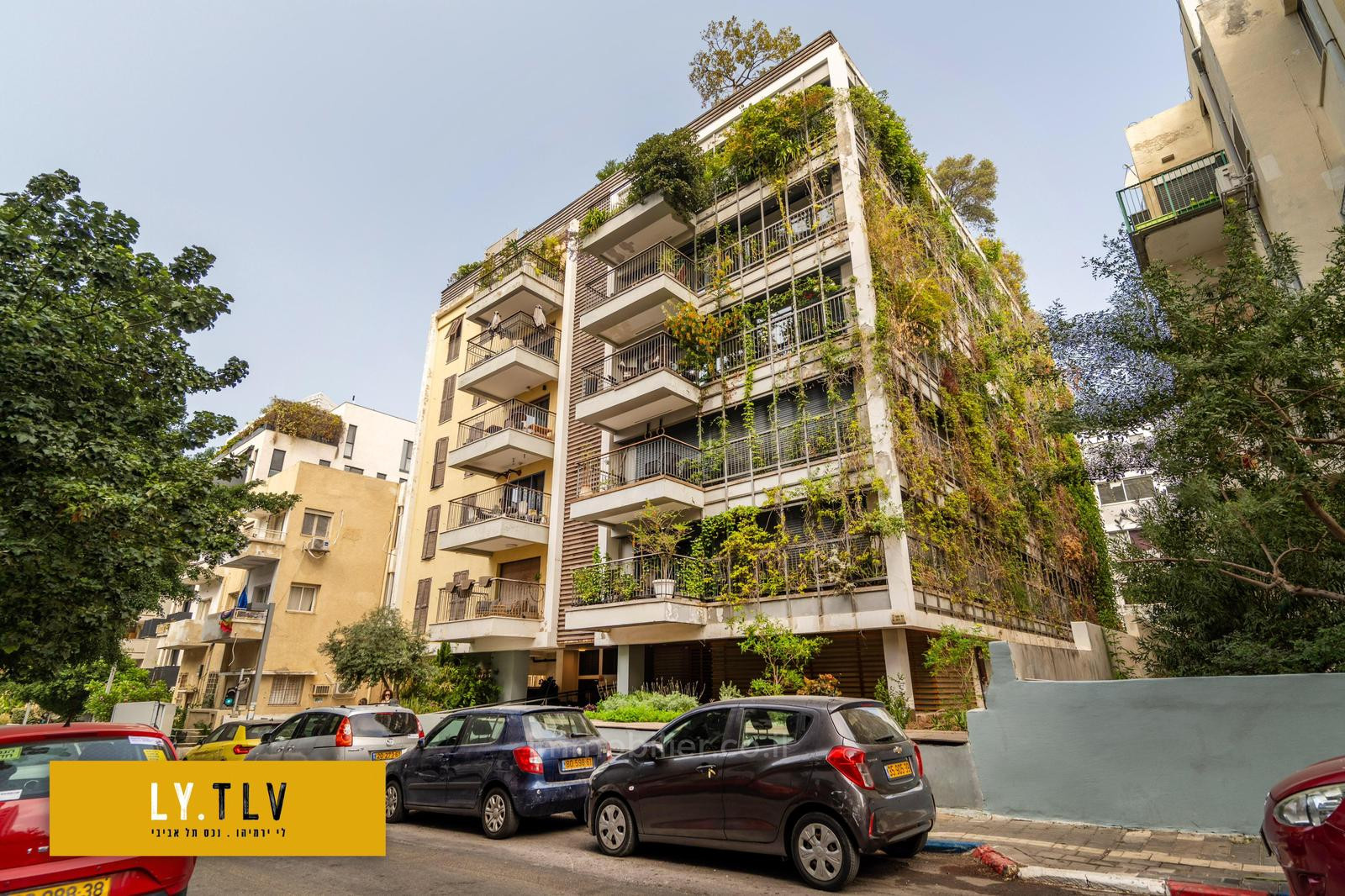 Apartamento 3 cômodos Tel Aviv Lev Tel-Aviv 804-IBL-95