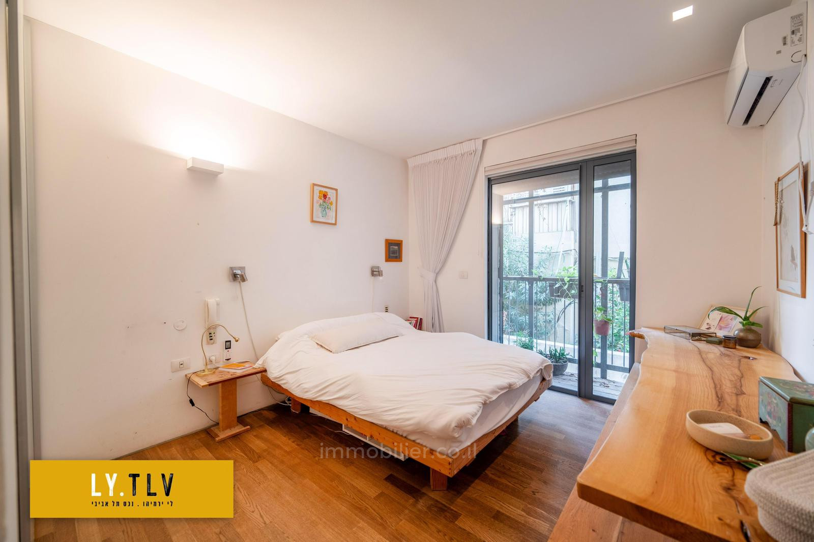 Apartamento 3 cômodos Tel Aviv Lev Tel-Aviv 804-IBL-95