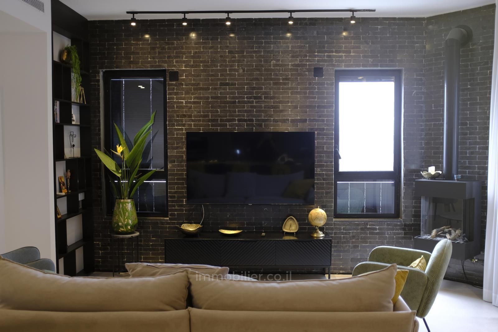 Cobertura 5 cômodos Tel Aviv Levontin 806-IBL-9